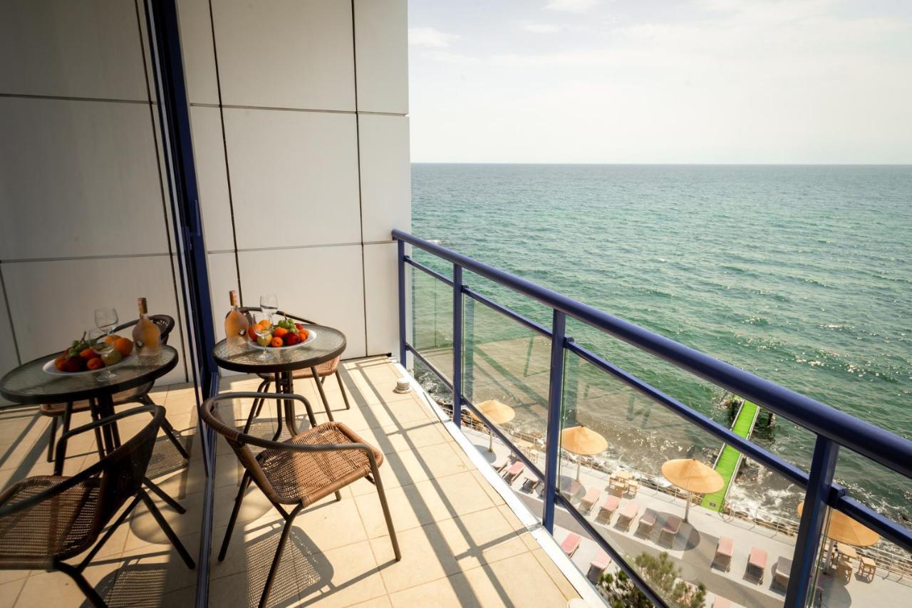 Maristella Marine Residence Odessa Extérieur photo