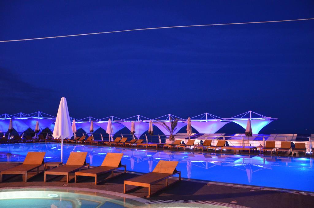 Maristella Marine Residence Odessa Extérieur photo
